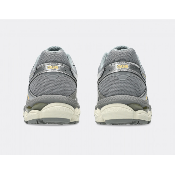 Asics Gel-Cumulus 16 Cream Clay Grey