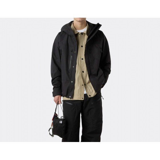 The North Face RMST Gore-Tex Mountain Tek Jacket Black