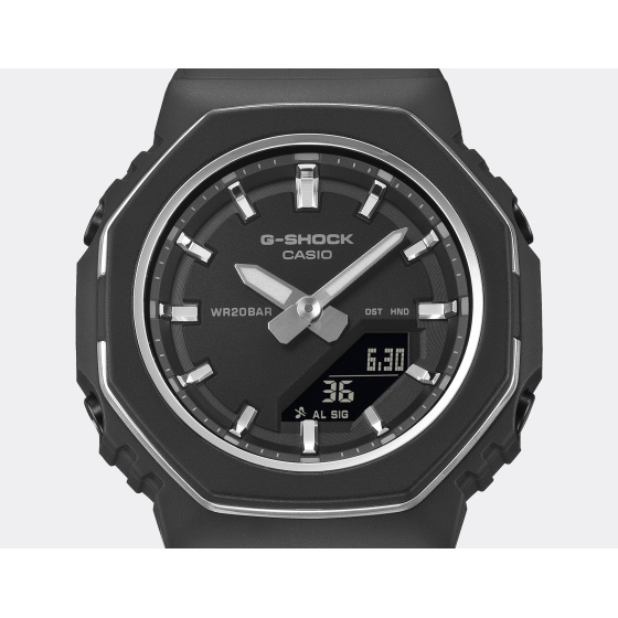 G-Shock Classic Series GMA-P2110-1AER Black