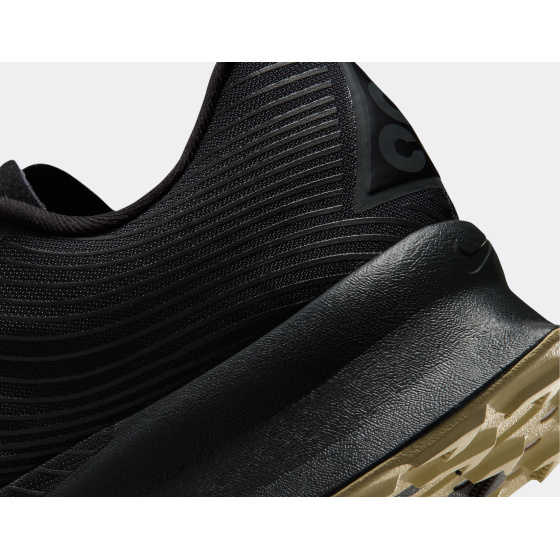 Nike ACG Ultrafly Trail SP QS Black Dark Smoke Grey