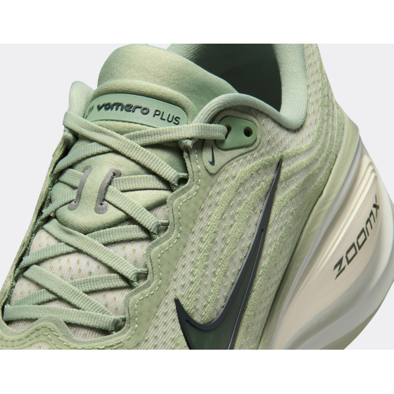 Nike Vomero Plus Jade Horizon