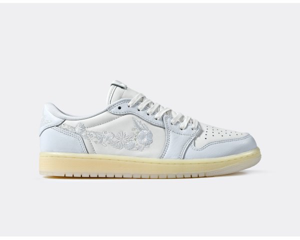 Jordan Air Jordan 1 Retro Low OG Floral Swoosh