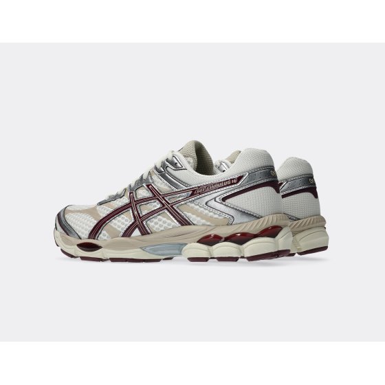Asics Gel-Cumulus 16 Cream Beniimo Purple