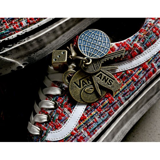 Vans LX Old Skool Charms Red Black