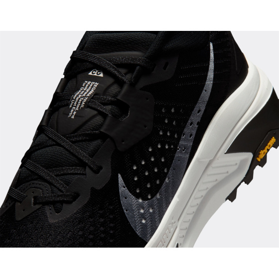 Nike ACG Zegama Trail Black Summit White