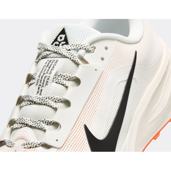 Nike ACG Pegasus Trail Summit White Safety Orange