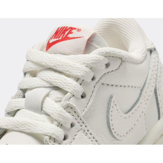Jordan Air Jordan 1 Retro Low OG TD Sail University Red
