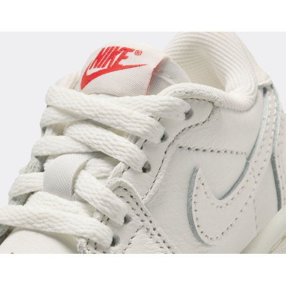 Jordan Air Jordan 1 Retro Low OG TD Sail University Red