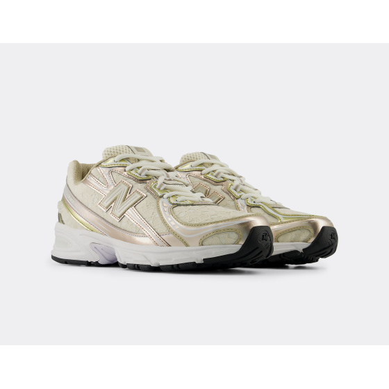 New Balance 740 7DS Sea Salt