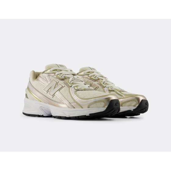 New Balance 740 7DS Lacework Sea Salt
