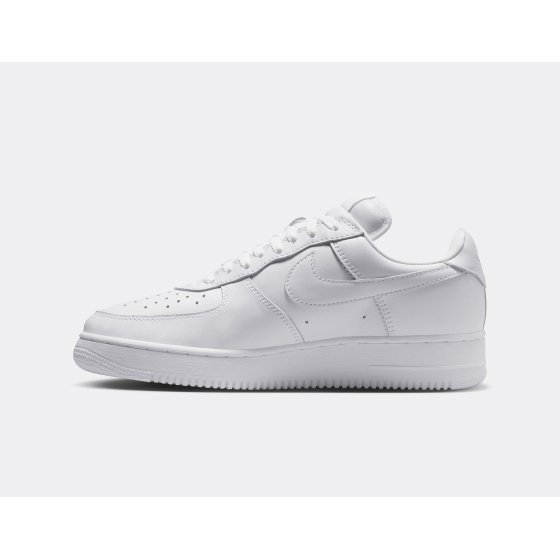Nike Air Force 1 ’01 Triple White