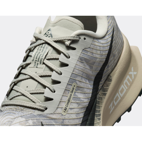 Nike ACG Ultrafly Trail UTMB Camo Pack