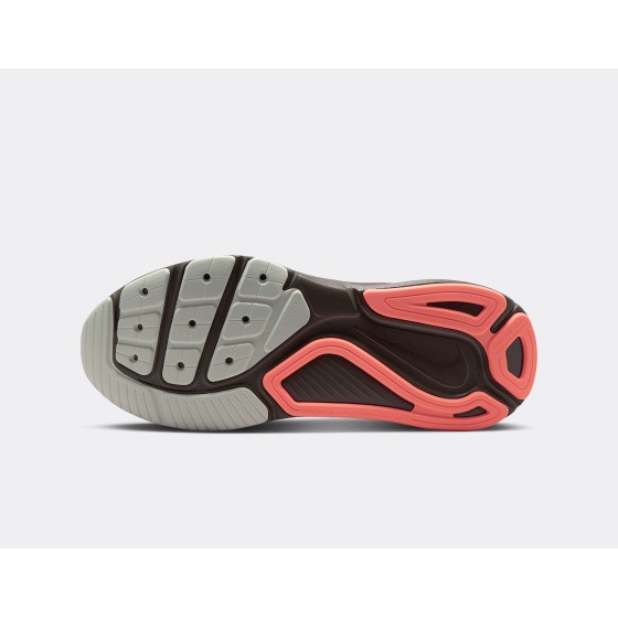 Nike Structure 26 International Running Team Baroque Brown