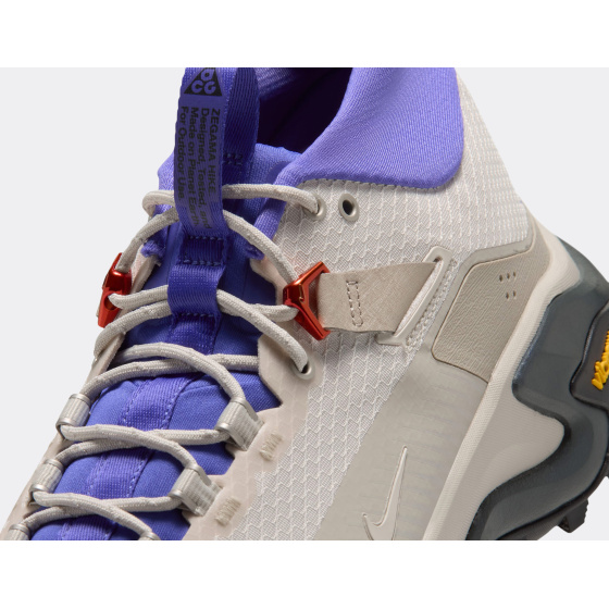 Nike ACG Zegama Hike Light Orewood Brown