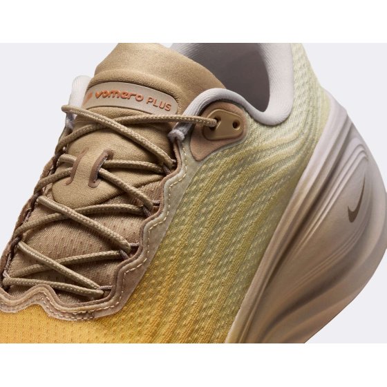 Nike Vomero Plus SP Cheat Day
