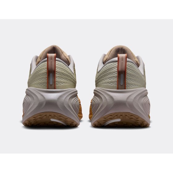 Nike Vomero Plus SP Cheat Day