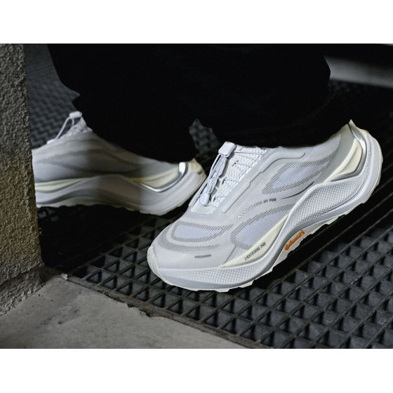 adidas Holo Peak Footwear White Grey Two Silver Metallic