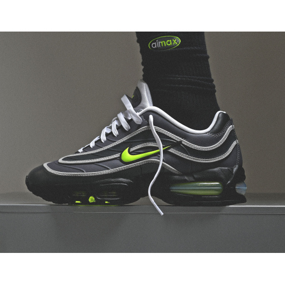 Nike Air Max Joga Bonito Neon