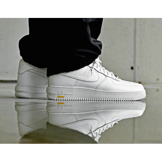 Nike Air Force 1 Gore-Tex Vibram Summit White