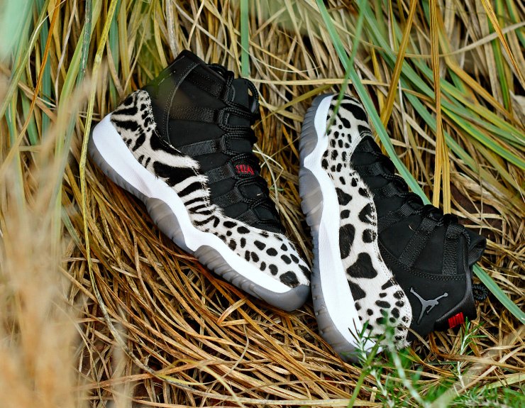 Air Jordan 11 W Animal Instinct